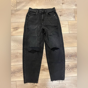 American Eagle relaxed‎ mom jean